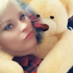 Meet your Posher, Simone